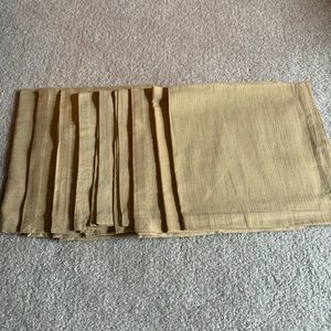 Crate & Barrel Cloth Napkins